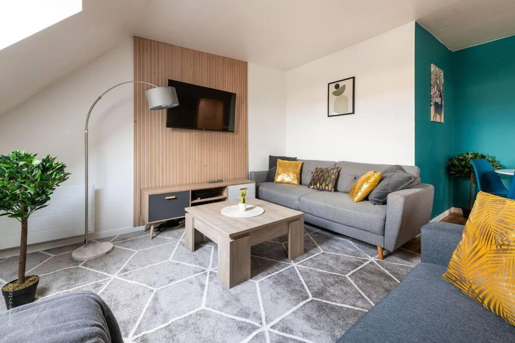 La Belle Echappee Parisienne - Gare - Hyper Centre Apartment Les Mureaux Luaran gambar